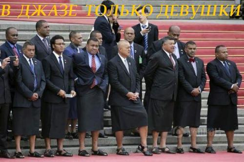 v_dzhaze_tolko_devushki.jpg