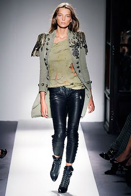 balmain spring 2010 daria werboowy.jpg