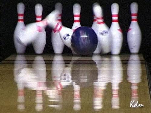 24691634_bowling.jpg