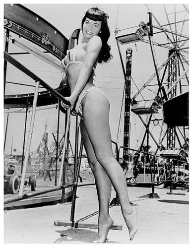 betty-page-t-d-tattoodonkey.com_.jpg