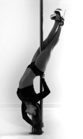 1073921_pole3.jpg
