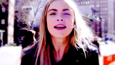 tumblr_mbhhzamg111r9wl7fo1_400.gif